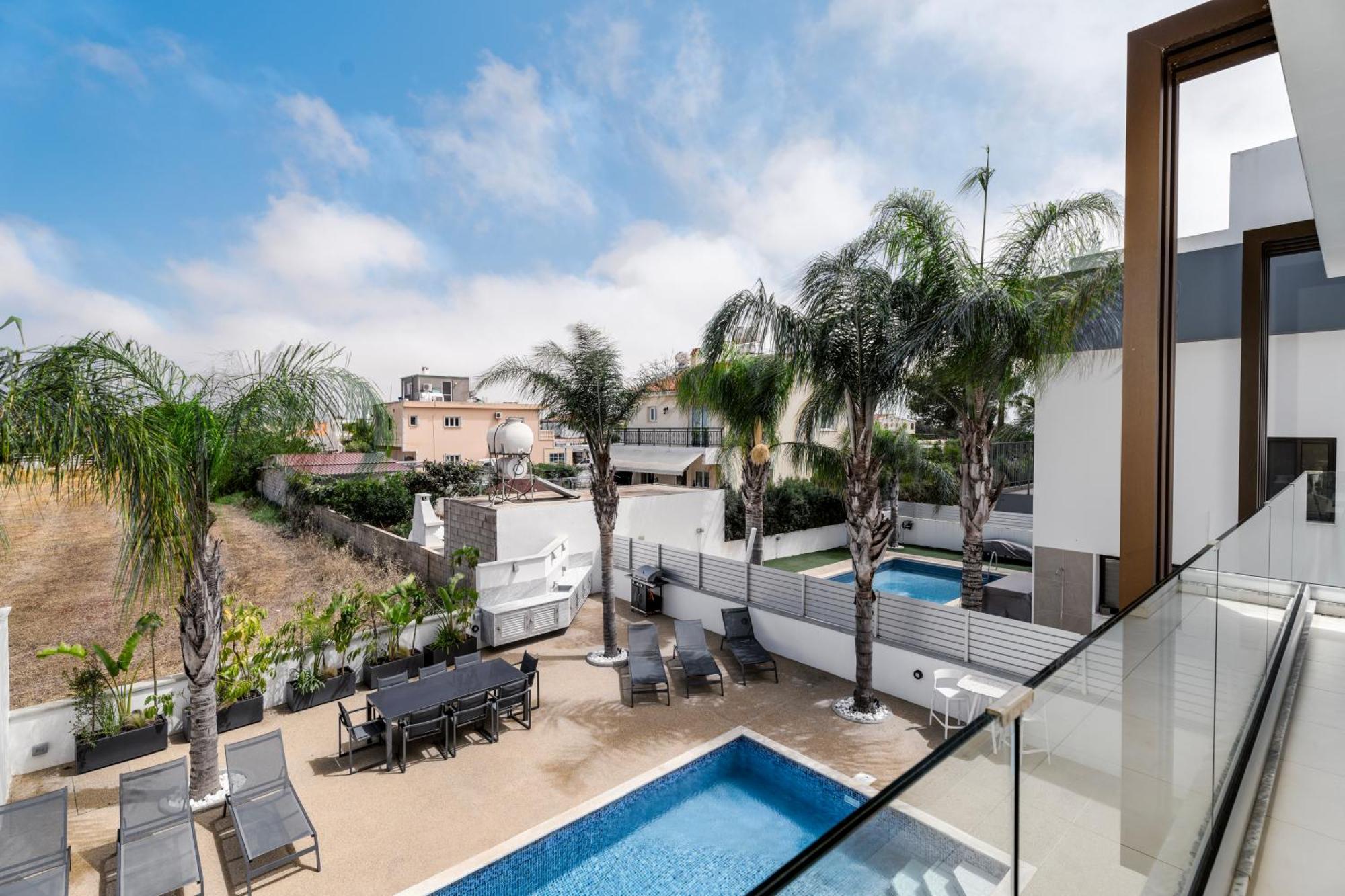 Valerian Palm - Napa's Secret Escape Villaer *